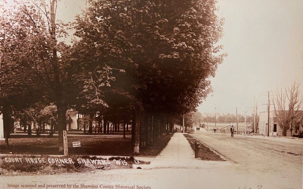 Photos at 4th St. and Main St. in Shawano – 120 years apart!