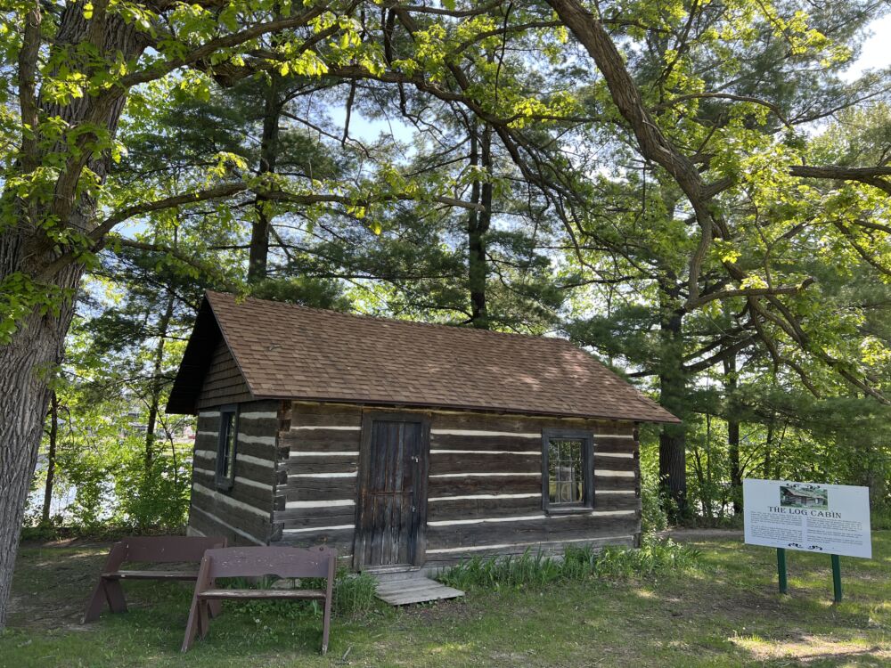 European settlers log cabin replica