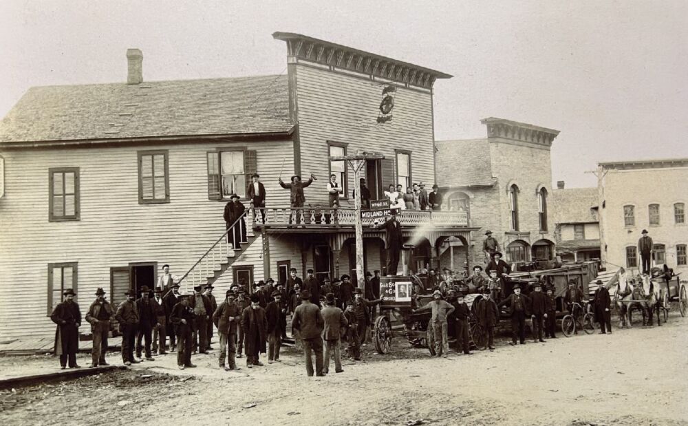 The Midland Hotel In Bonduel