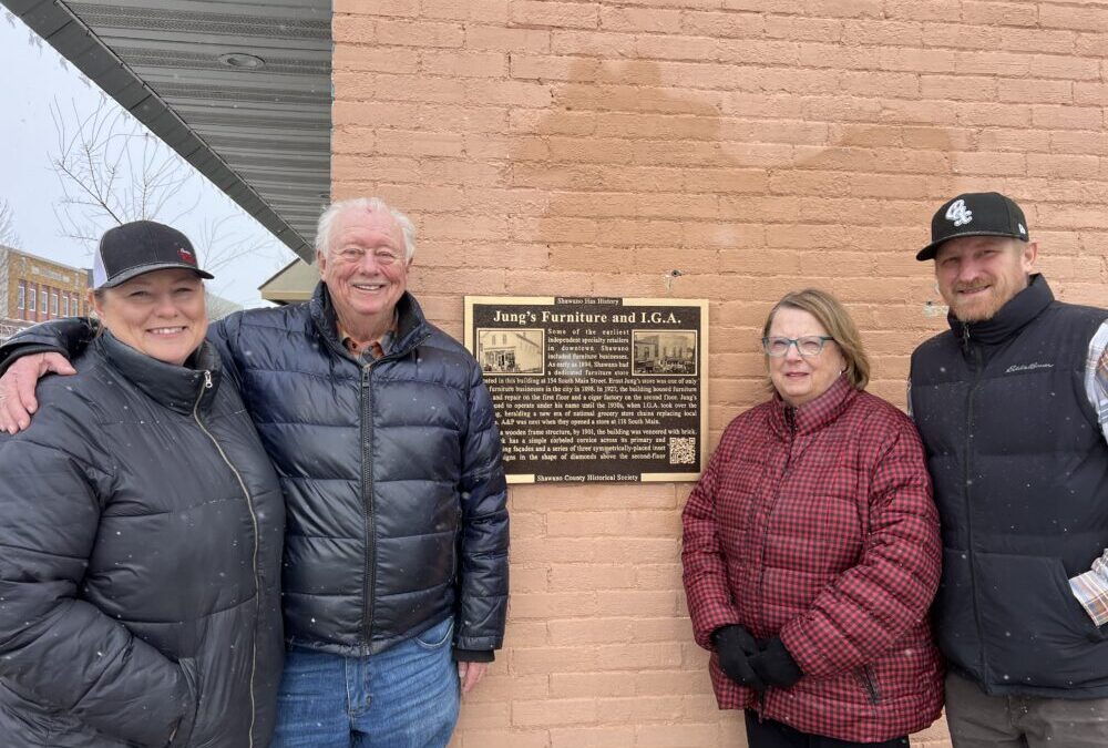 Jung’s Furniture & I.G.A. Grocery Plaque Installed